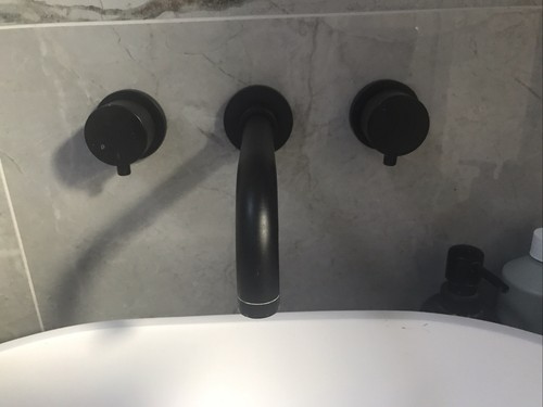 Victoria plumbing wall mounted - victoria,