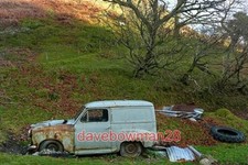 PHOTO  AN AUSTIN A35 VAN I