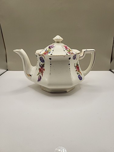 Vintage britannia pottery - vintage,