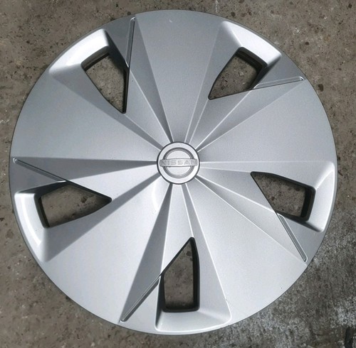 Nissan townstar wheel - nissan, trim