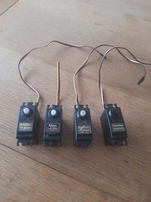 FUTABA AND HITEC SERVOS