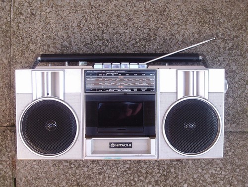 Hitachi trk 6801e radio - hitachi,