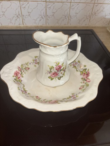 Jug bowl wash - &,