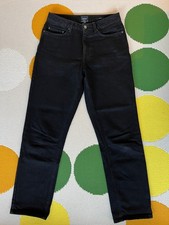 Finisterre Straight Fit