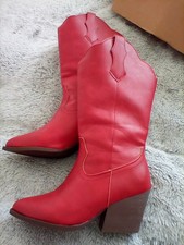 cowgirl,pointed,line