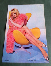 SUZY KENDALL    FILM STAR   -