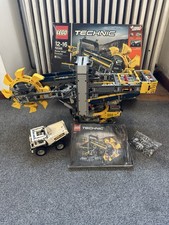 LEGO Technic Bucket Wheel Excavator 42055. Working motor, battery box, complete.