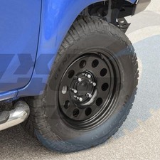 Toyota Hilux 17" Black Modular