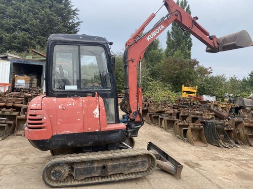 Kubota kx61 with - kx61-2, cylinder