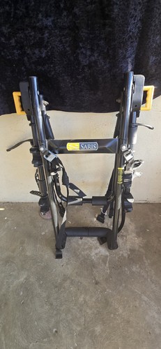 Saris car trunk bike rack - car,