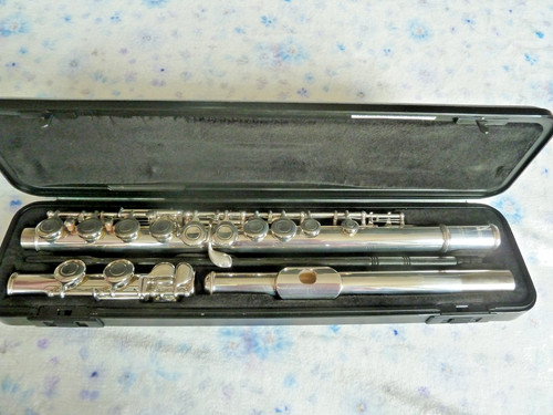 Yamaha yfl 211 - yfl, in