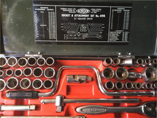 Gordon socket and attachment