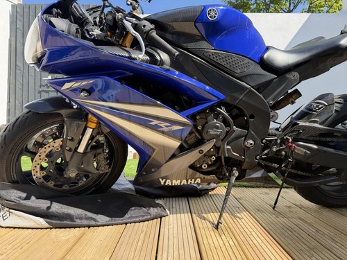 Genuine 2008 left side - genuine, r1