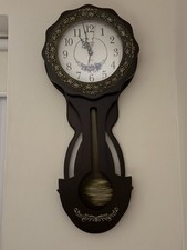 Vintage Style Pendulum Wall