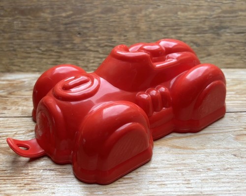 Vintage art deco style red - style,