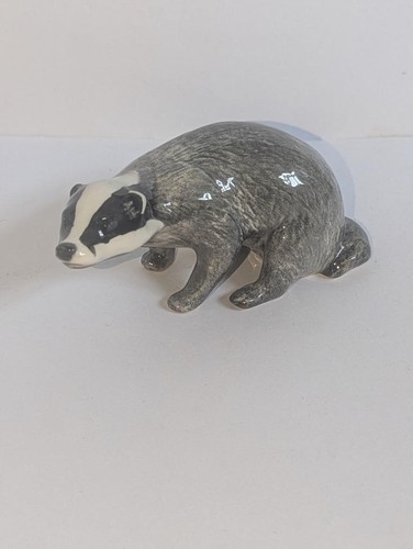 Beswick badger male - male, no