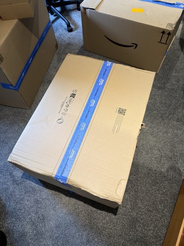 Amazon box full deemine - full, of