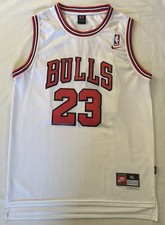 Vintage Team Sports Nike NBA Michael Jordan #23 Chicago Bulls Men’s XL Jersey 