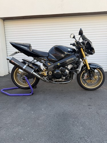 Suzuki gsxr 1000 - suzuki,