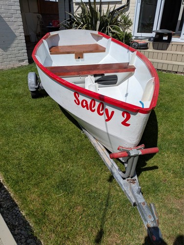 Boat 5 hp motor - 2.5,