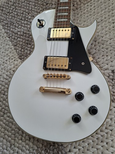 Vintage v100 electric guitar - electric,