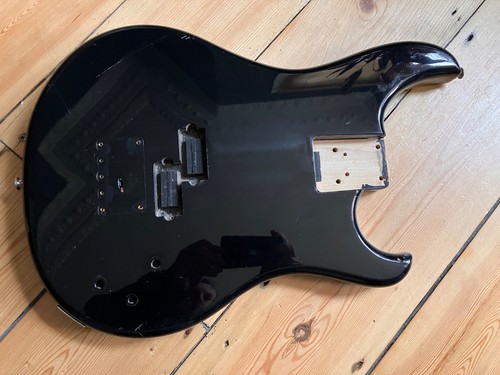 Vox standard bass guitar body - vox,
