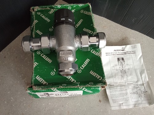 Thermostatic mixing valve 22mm