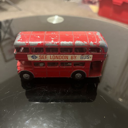 Lone star see london bus - star, by