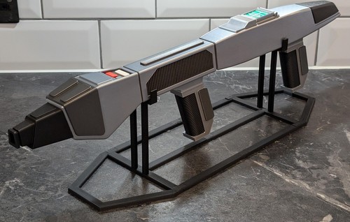 Star trek type phaser rifle - type,
