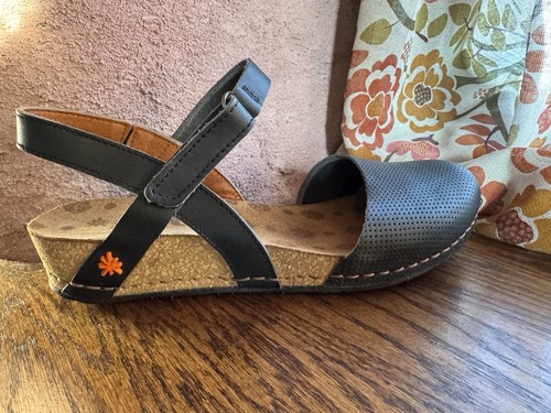 The art company shoes - art,