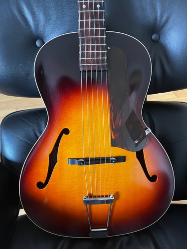 Acoustic guitar waterloo - guitar,,