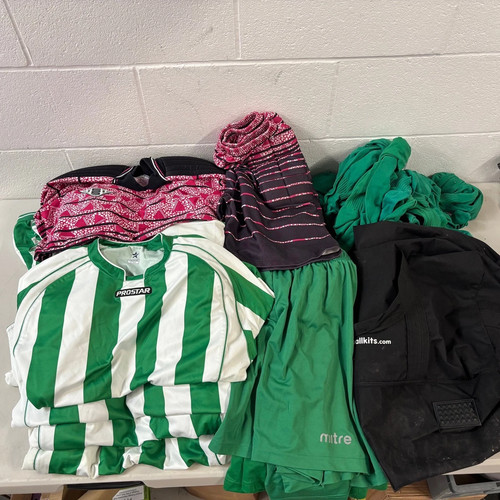 Full team football kit mens - full,