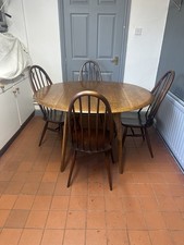 Ercol  Style Dining Table And 4 Ercol Quaker Windisor Chairs