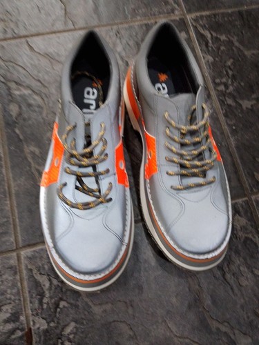 Art company grey platform - grey,