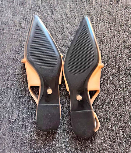 Zara beige pointed - beige,