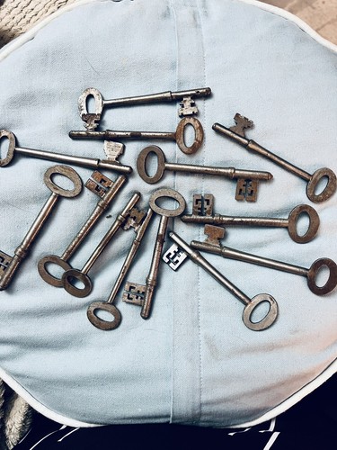 Key cutting machine - key, boards