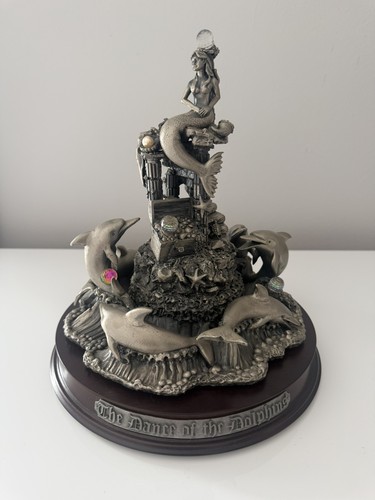 Large myth magic tudor mint - myth,