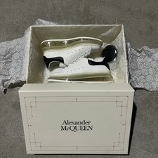 Alexander McQueen Larry