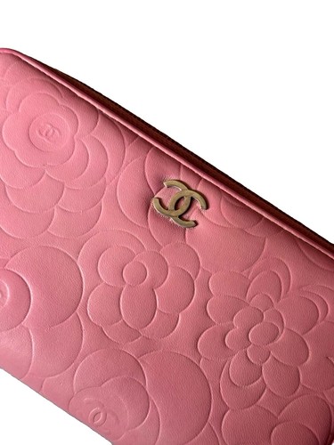 Chanel pink leather zip around - chanel, zip-around