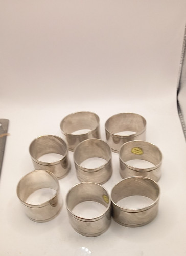 Silver plate napkin rings - plate, x8