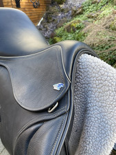 Harry Dabbs Future Jump 17” Black Saddle