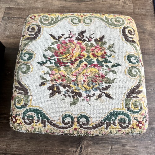 Vintage floral needlepoint - vintage,