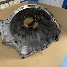 Discovery  Defender TD5 Diesel   R380 Alloy Gearbox Bell housing TRD500060