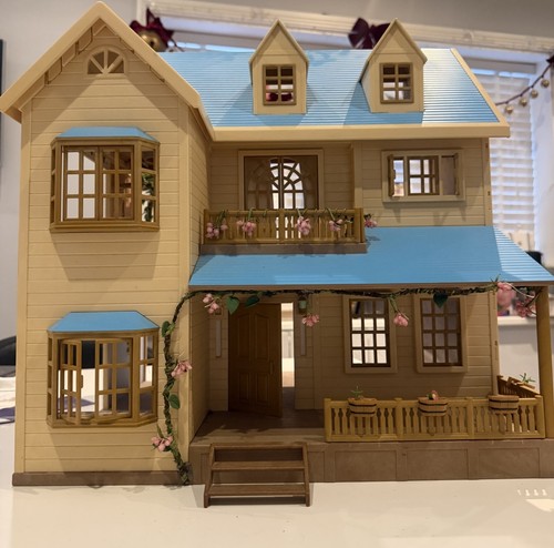 Sylvanian families deluxe - families,