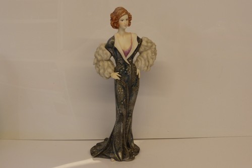 Regal bond street figurine - regal,