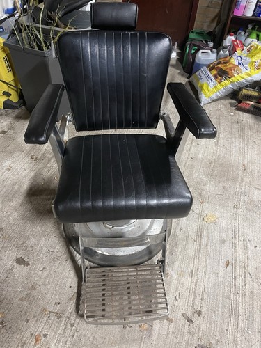 Rare belmont barber chair - barber, –