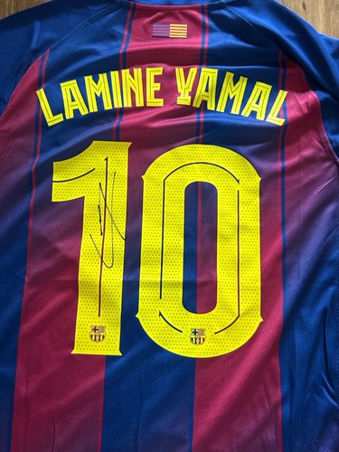 Lamine yamal hand signed - lamine,