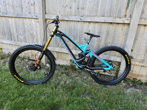 2018 mondraker summum carbon - 2018,