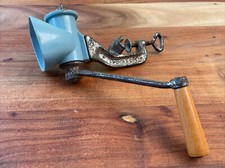 VINTAGE SPONG OLD KITCHEN