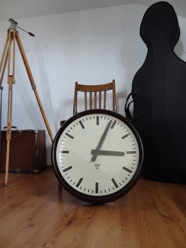 Pragotron vintage bakelite - pragotron,